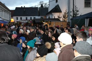 Christkindlmarkt Perg gut besucht